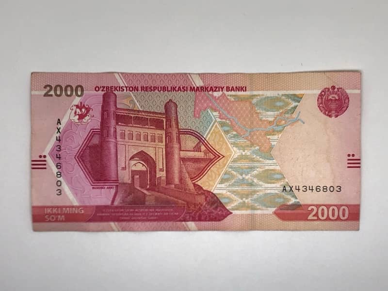currency  note / banknotes 5