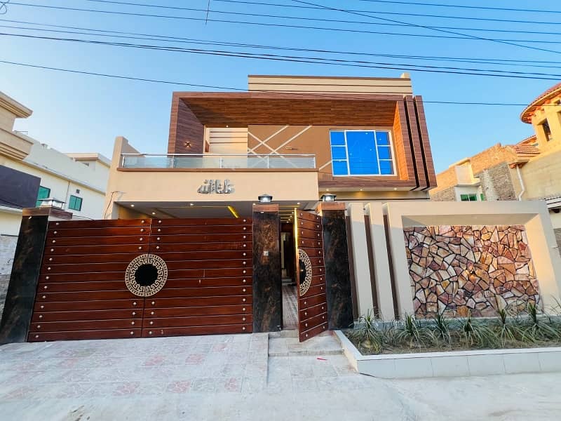 Prime Location 10 Marla House In Warsak Road For Sale At Good Location 0