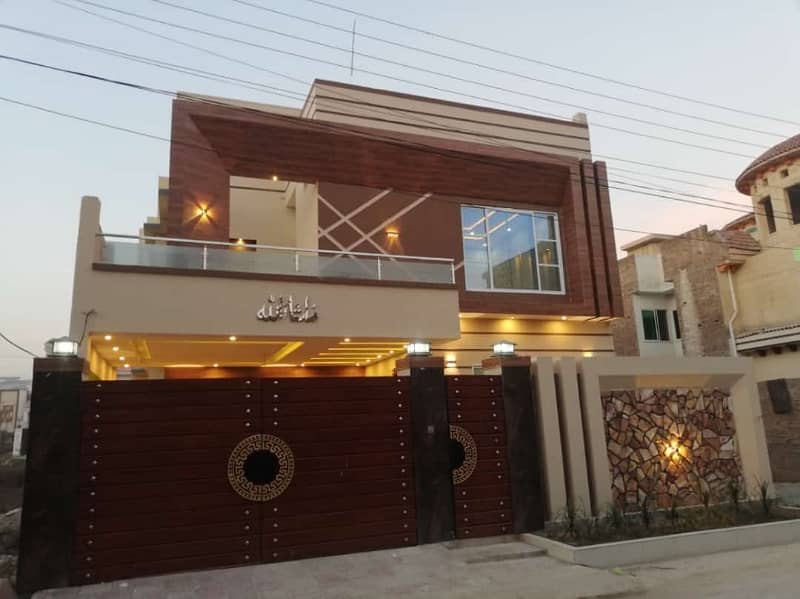 Prime Location 10 Marla House In Warsak Road For Sale At Good Location 22