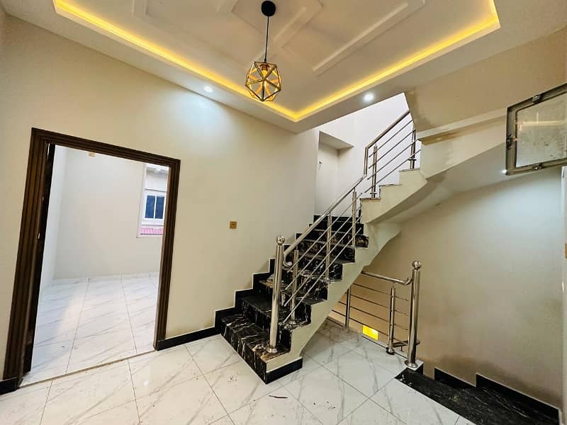 Get This Amazing Prime Location 5 Marla House Available In Arbab Sabz Ali Khan Town 15