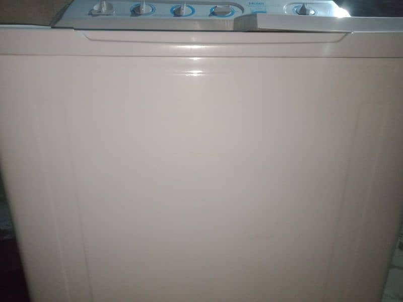 haier  washing machine for urgent sale 1