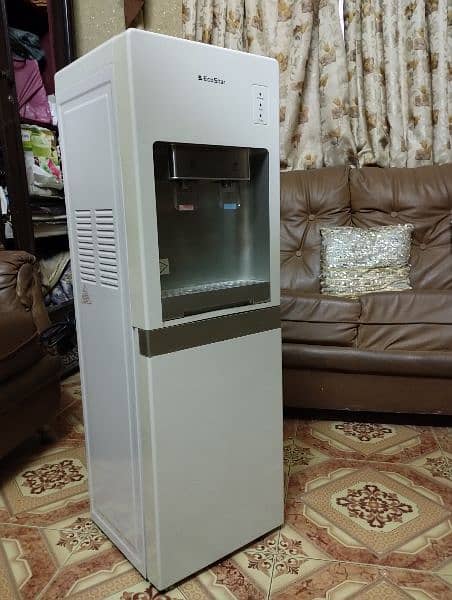 Water dispenser for Sale in Excellent Condition. 3