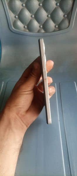 Infinix hot 30 8+8 128 gm 5 month warranty available 4
