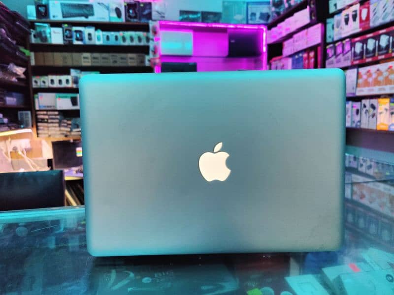 MacBook pro (Mid 2013) 9