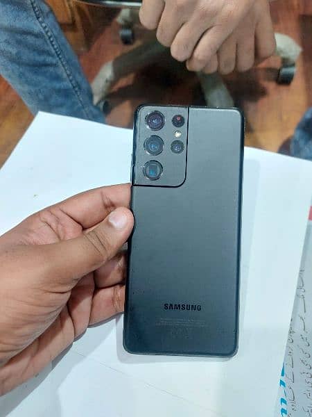 Samsung Galaxy S21-Ultra 2