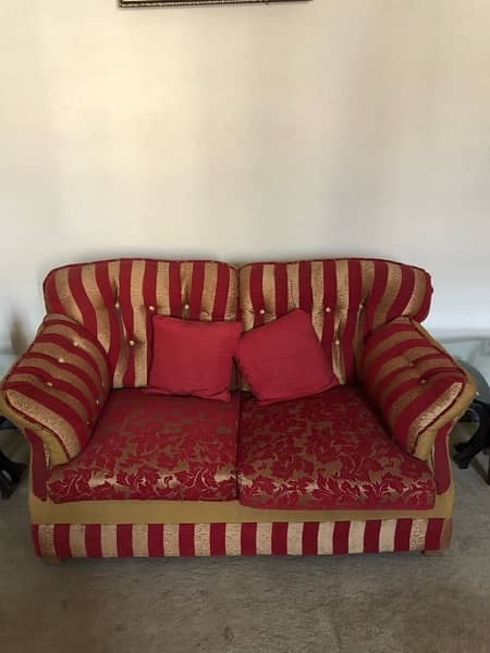 7 seater sofa with new foam and poshish 2