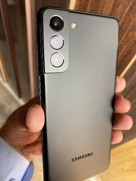 Samsung Galaxy S21 Plus 5G 2