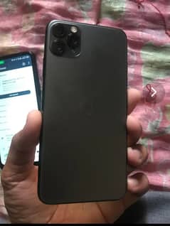 Iphone 11pro max 64gb pta approved