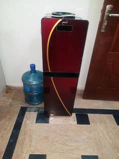homage water dispenser with Refrigerator