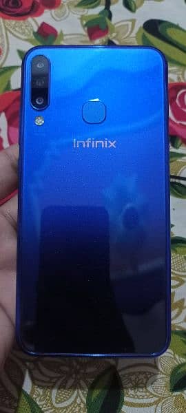 Infinix s4 6 64 condition 10/10 pta approved with box 2
