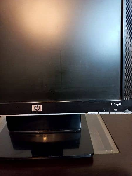 HP LCD Monitor in very excellent condition 2
