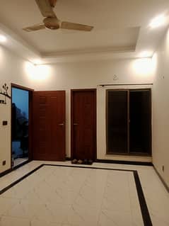 Room for bachelors for rent in alfalah near lums dha lhr
