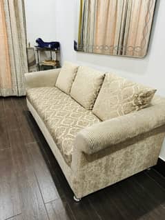 6 Seater Sofa Set almost new condition