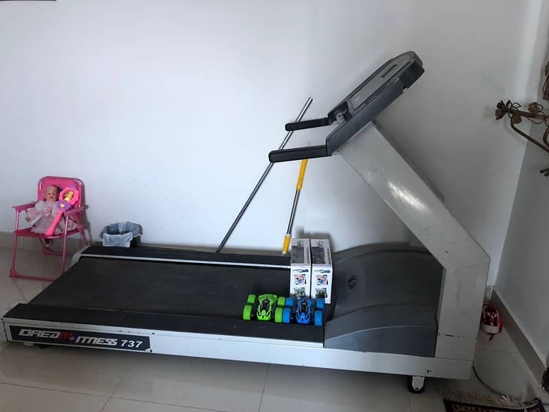 Clifton block-9 Gym and Fitness Treadmills gor sale at home use 0