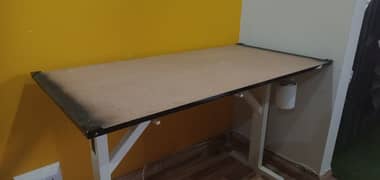 Gaming table for sale 0
