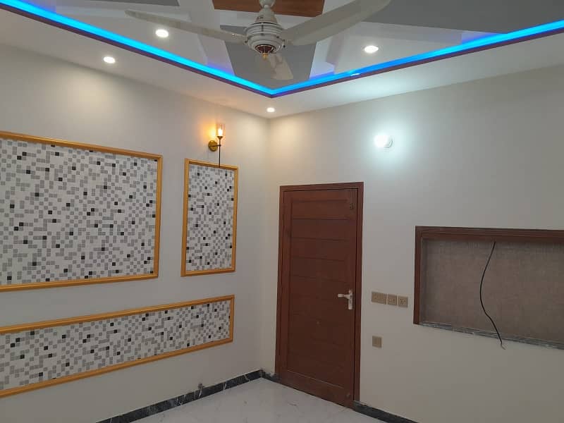 1 Kanal Brand New Triple Story House For Sale 18