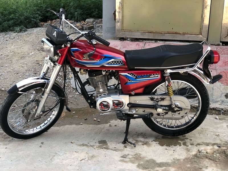 10/10 condition with double tanki neat and clean bike 2