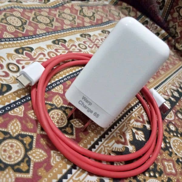Dash oneplus 9pro Charger and Cable 65w 100% original box pack 1