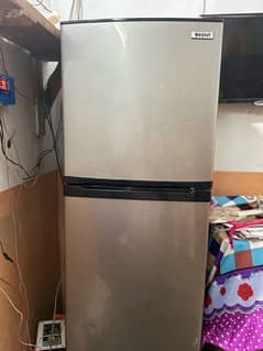 Orient good condition fridge for sale urgent