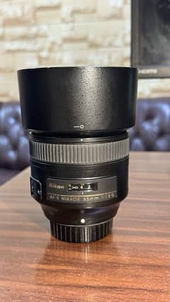 Nikon 85mm 1.8 G Lens