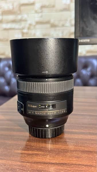 Nikon 85mm 1.8 G Lens 0