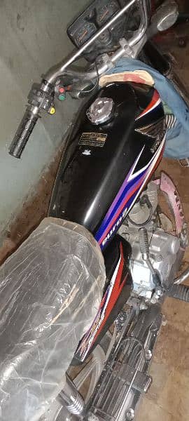 Honda cg 125 with allow rims and tube less tyre 2