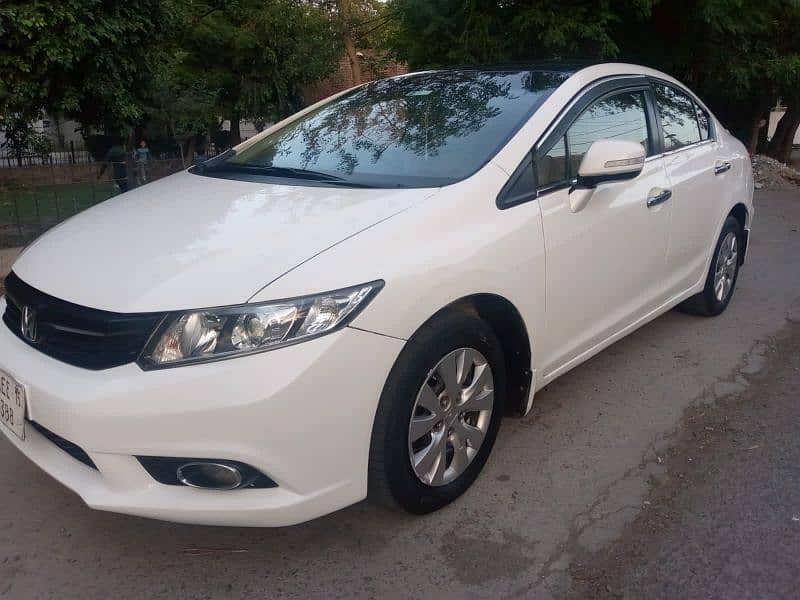 Honda Civic Prosmetic 2015 in mint condition 1