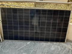 6 Solar panels (340 watt each panel) 0
