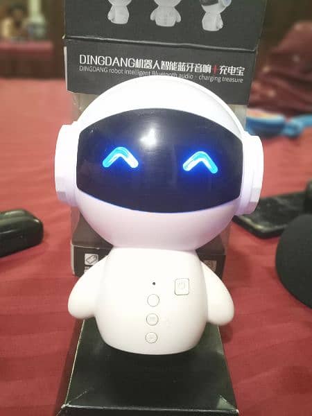 Bluetooth speaker Robot type 0