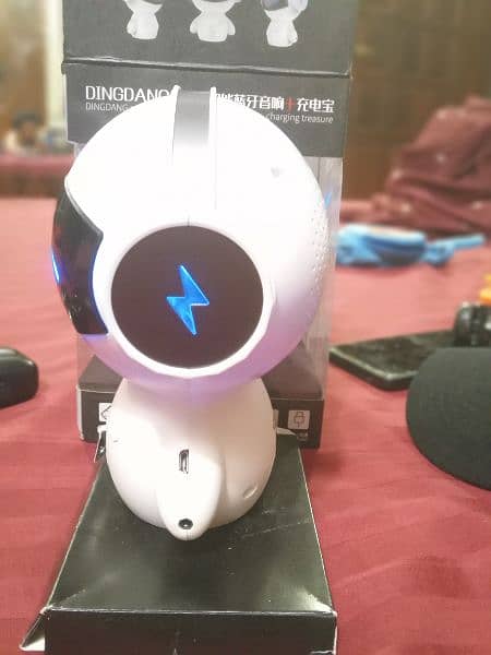 Bluetooth speaker Robot type 2