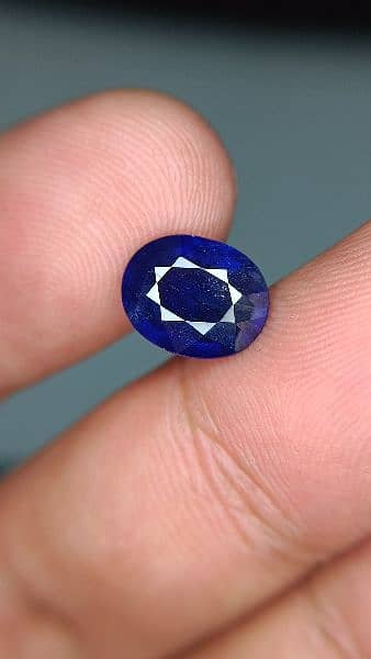 Blue sapphire neelam African royal blue good size gemstone for sale 1