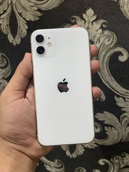 Iphone 11 Factory Unlocked 64Gb white color Non PTA 1