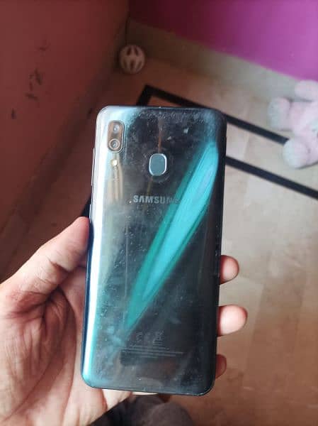 Samsung galaxy a30 6