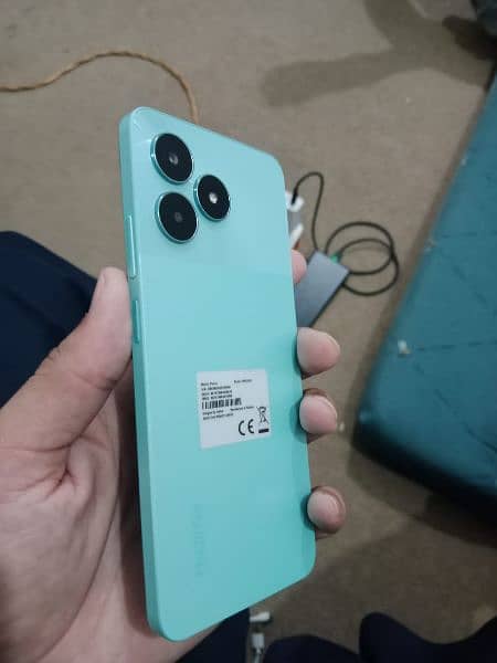 redmi C51 one week use ,with original box and warranty and charge 4