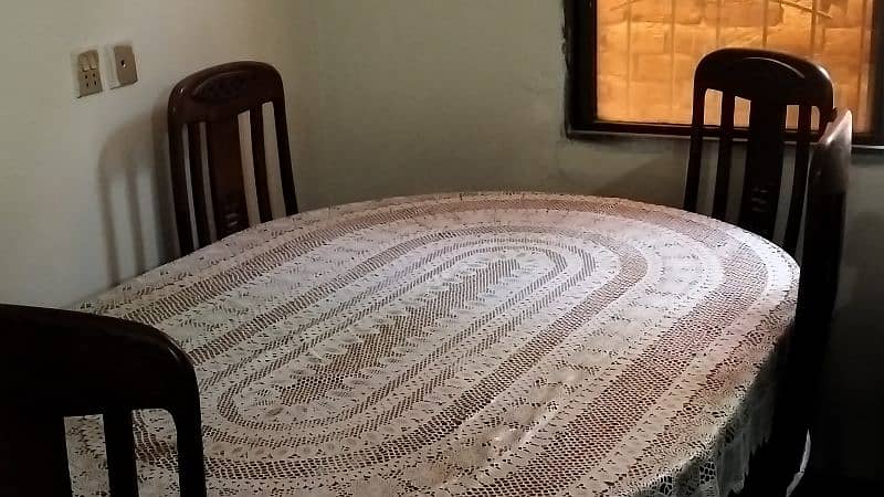 large Dining table with 6 chair 3