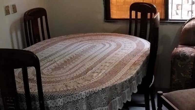 large Dining table with 6 chair 4