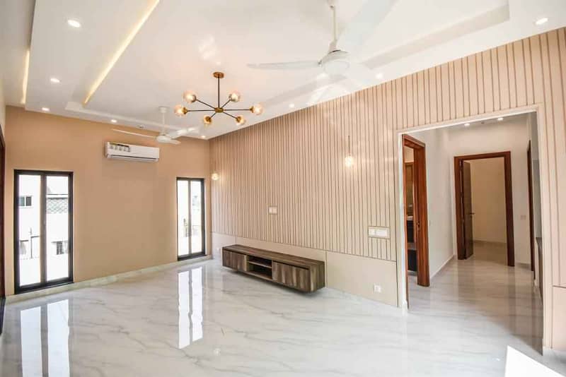 1 kanal Luxurious Bungalow for rent in dha Phase 6 N block 10
