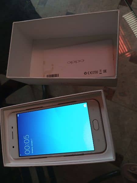 oppo A57 3/32 GB sath BOX b h touch new 1