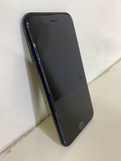 iPhone SE 3  Black colour (black/blue)  64 gb  100 % battery health