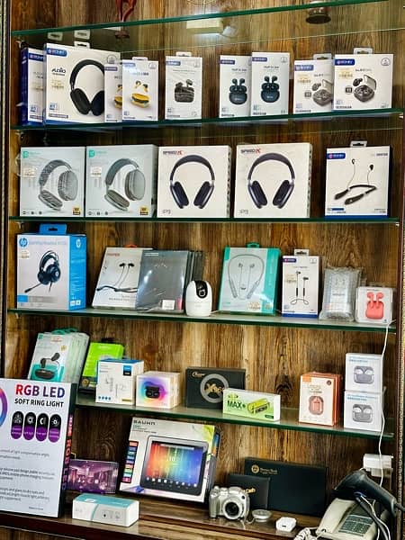 Mobile Accessories & Gadgets Shop For Sale 4