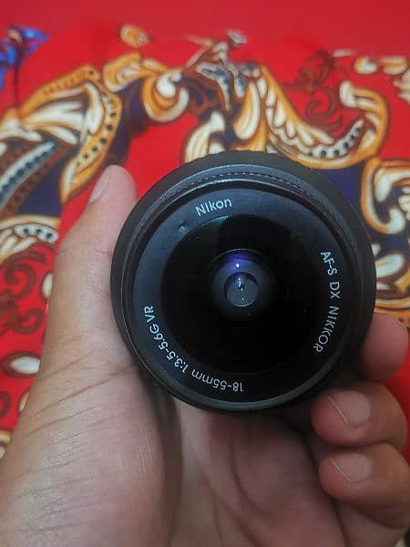 DSLR (Nikkon D7000) Camera. 11