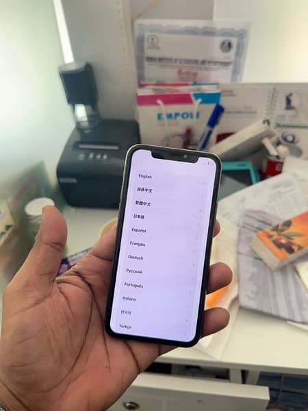 Iphone 11 pro 64gb non pta Factory Unlocked Urgent Sale! 2