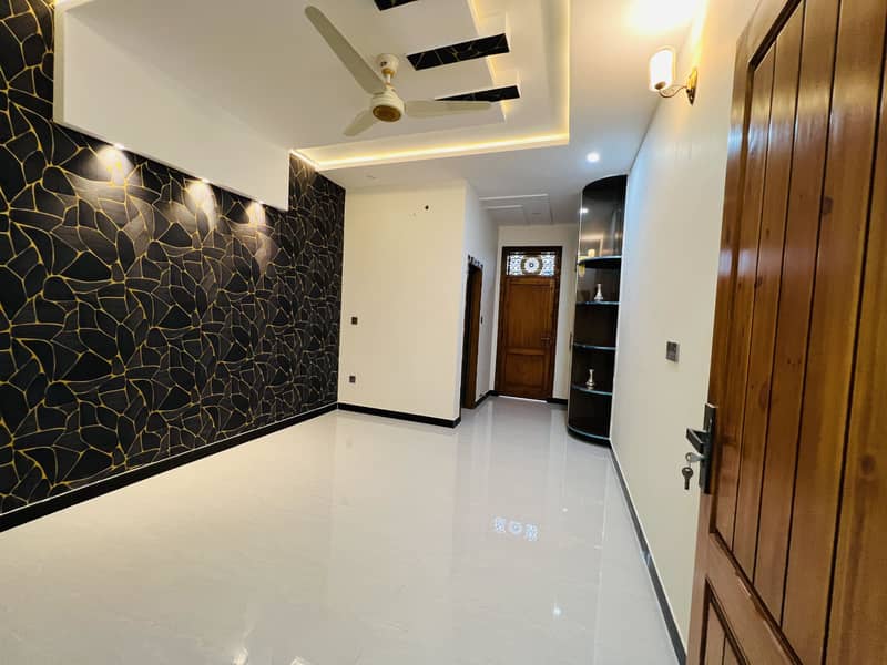 Brand New House For Sale In I 11/1 Near To Meter cash and carry 3