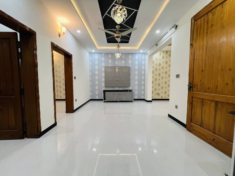 Brand New House For Sale In I 11/1 Near To Meter cash and carry 5