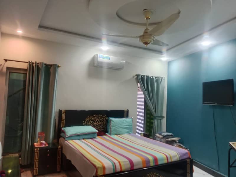 House For Sale In Johar Town Block R-3 27