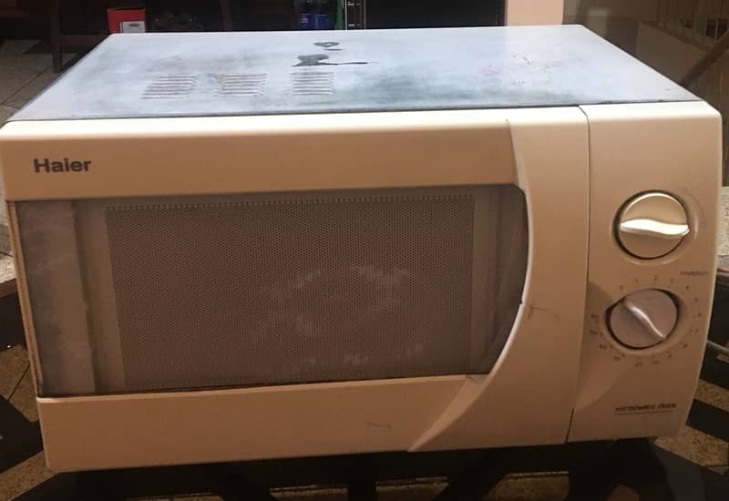 microwave oven Haier 2