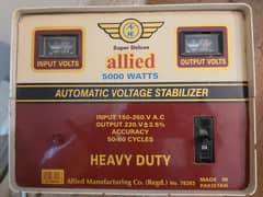 VOLTAGE AUTOMATIC STABILIZER 5000 WATTS LIKE BRAND NEW.