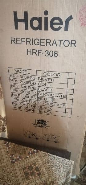 HAIER. HRF 306 EPB BLACK 1