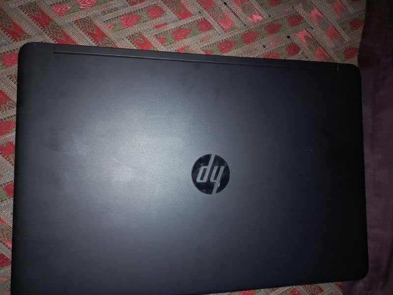 Laptop for sale. 3