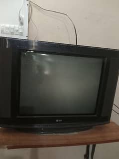 LG tv in running condition and low price
